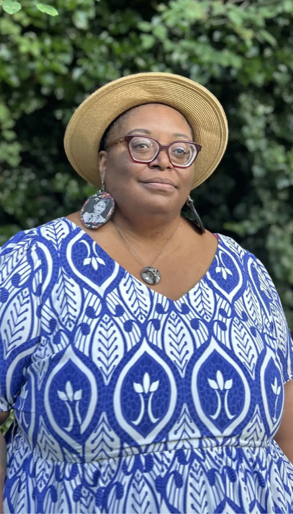 Hanifa Nayo Washington